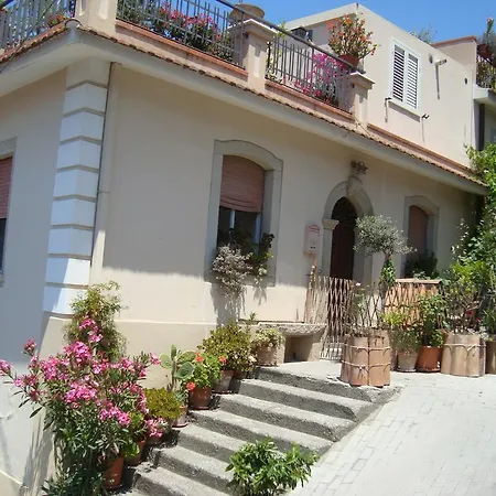 Casa Vulcano Holiday home Rodi