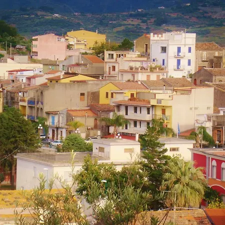 Holiday home Casa Vulcano Rodi