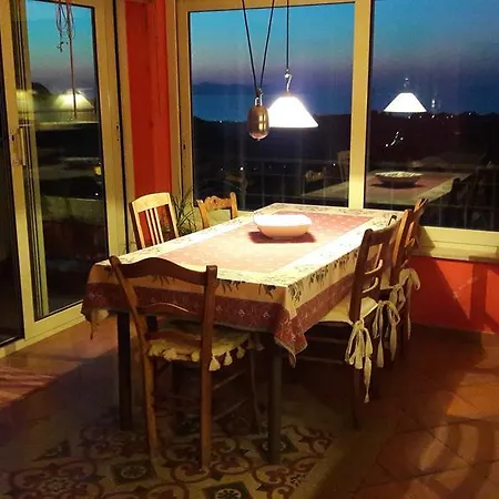 Casa Vulcano Rodi